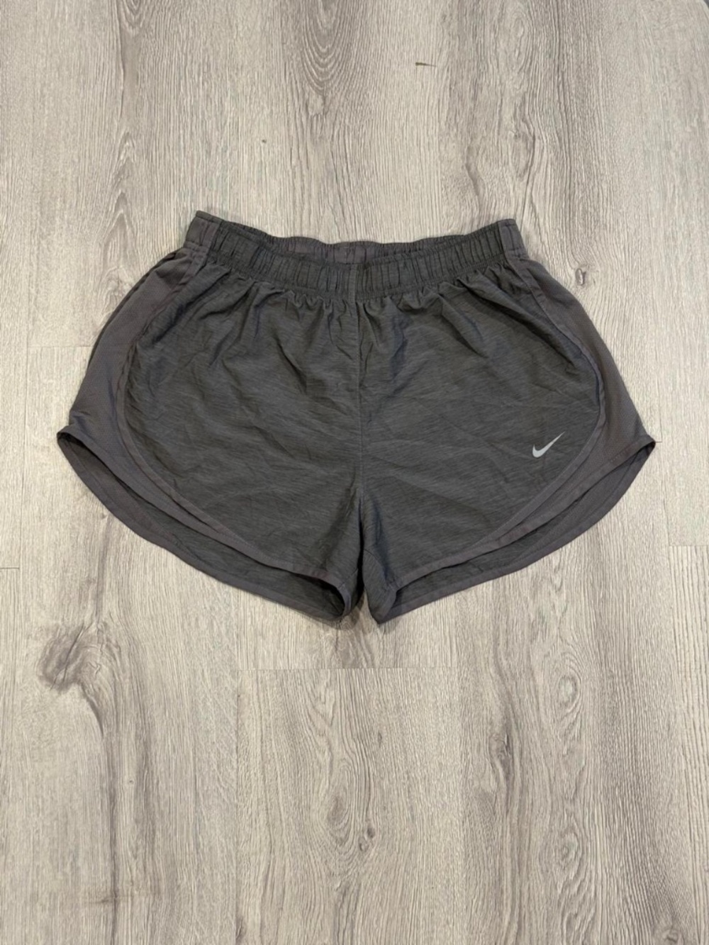 Bundle of 3 Nike Women's Running Shorts - Size Medium. - Picture 10 of 13